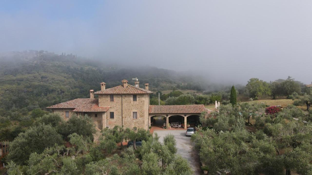 Podere Schioppello Casale Con Appartamenti Privati Cibottola Экстерьер фото