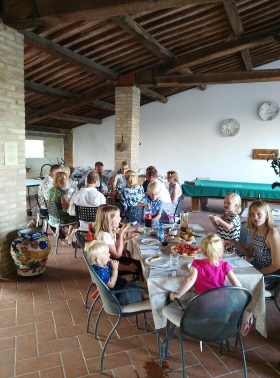 Podere Schioppello Casale Con Appartamenti Privati Cibottola Экстерьер фото